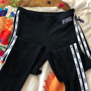 Black VS PINK leggings